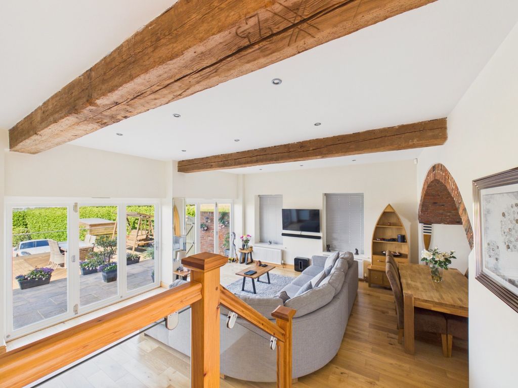 Property photo 1 of 24 5301204