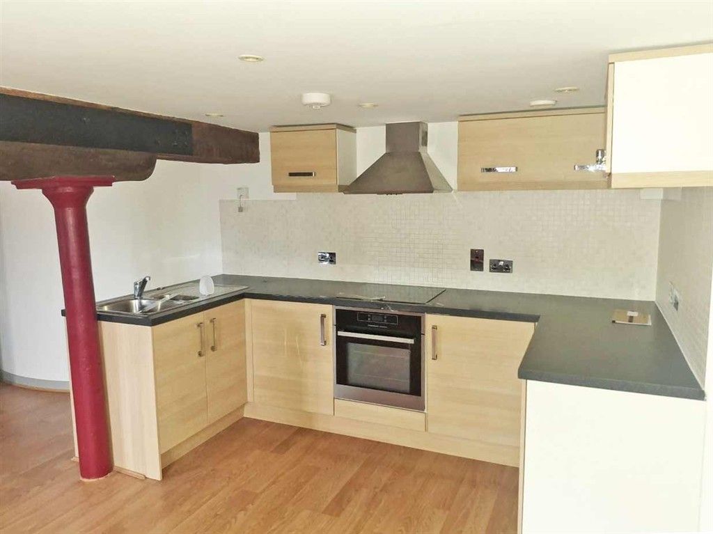 Property photo 3 of 5