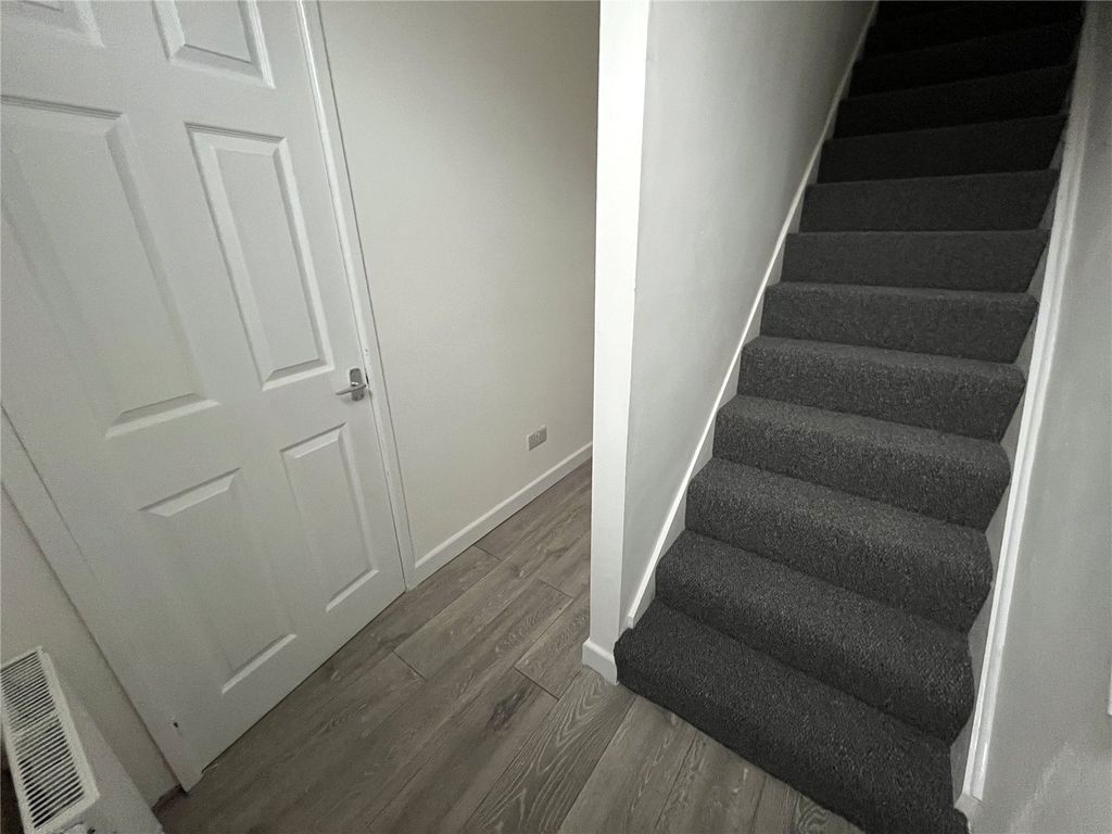 Property photo 2 of 15 Picture No. 02