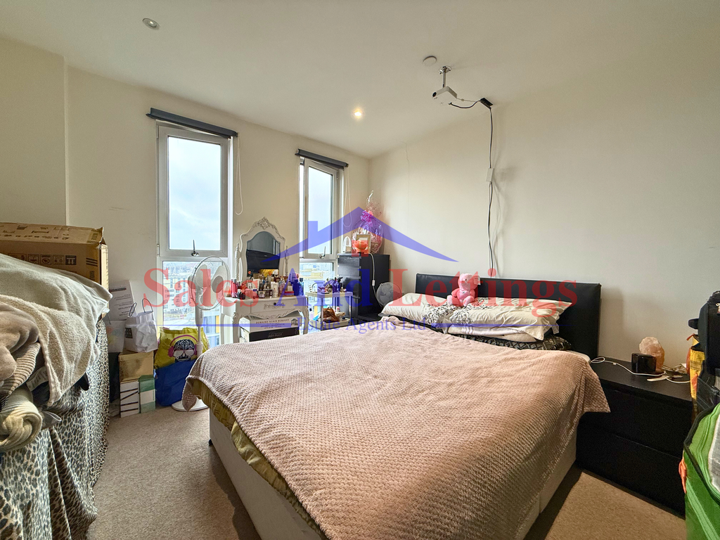 Property photo 3 of 5