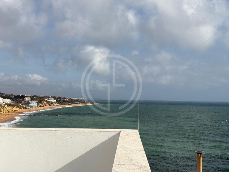 Property photo 2 of 34