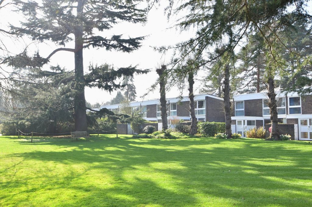 Property photo 3 of 21