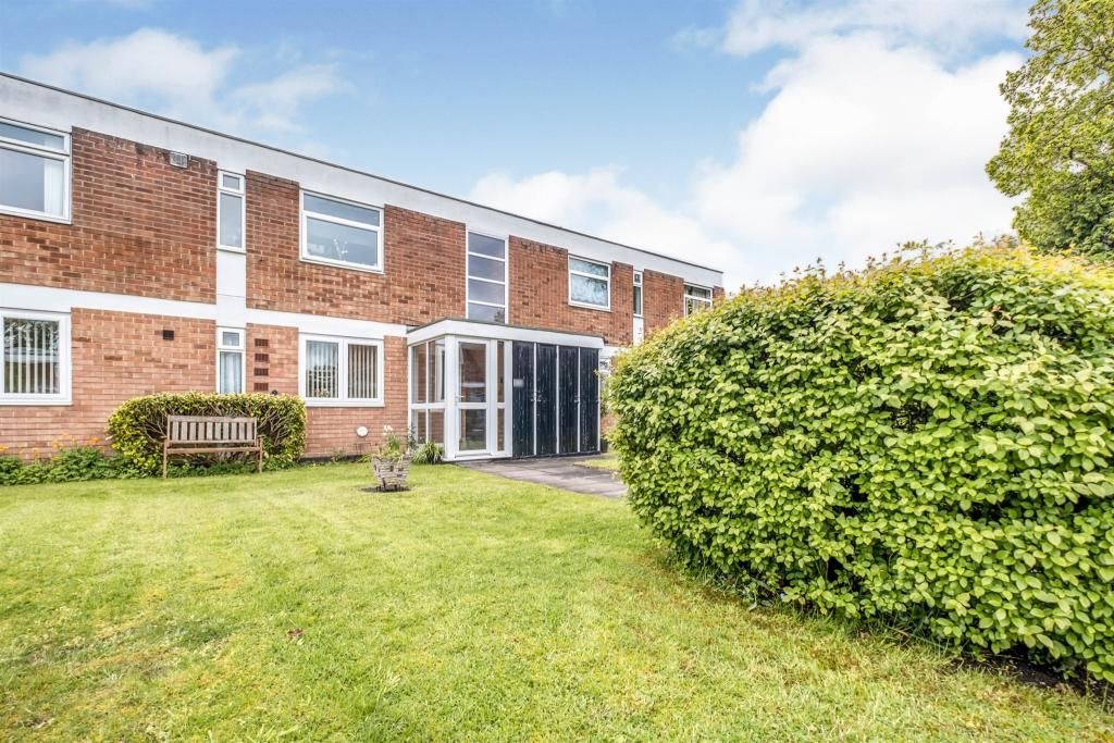 Property photo 1 of 7 Front