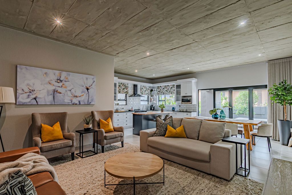 Property photo 2 of 58 Pt1718526