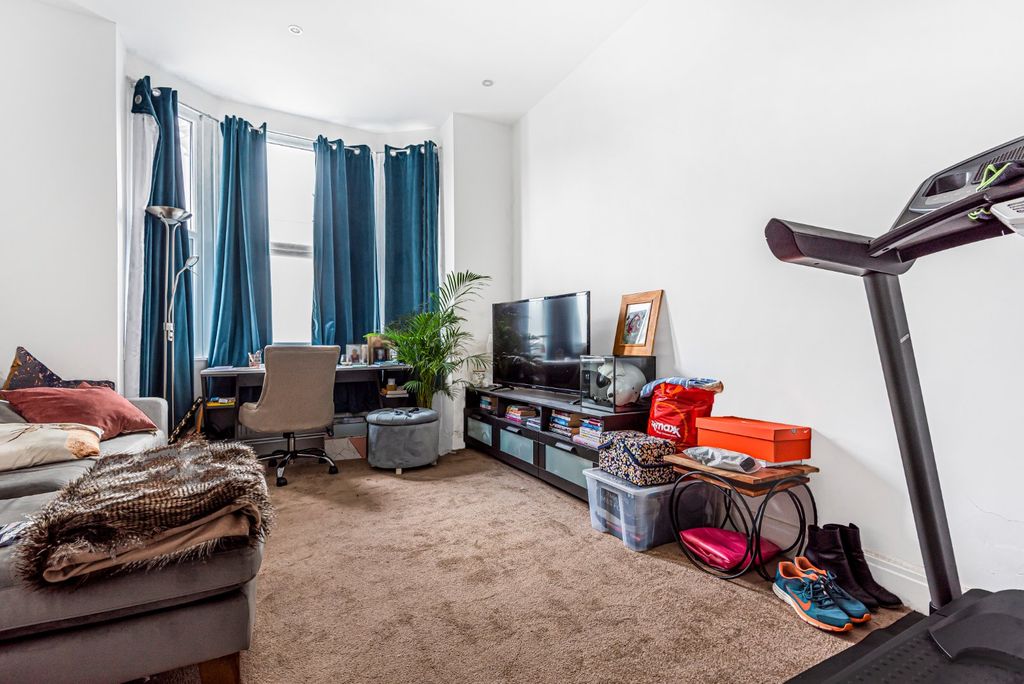 Property photo 2 of 5 Picture No. 02