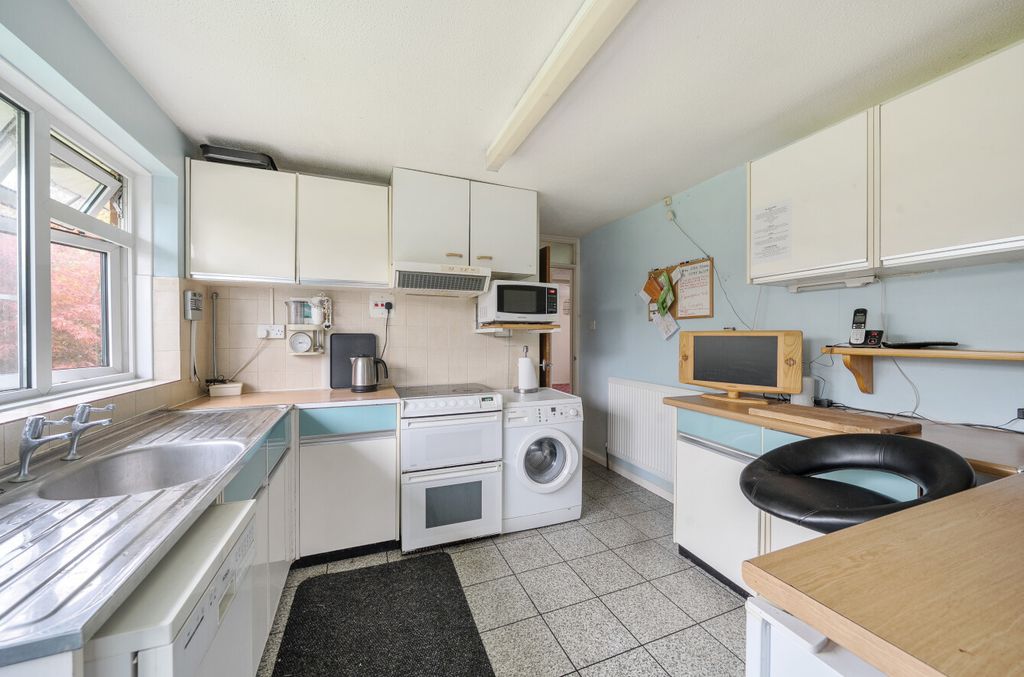 Property photo 3 of 12 1365700-29-68Ed1F...