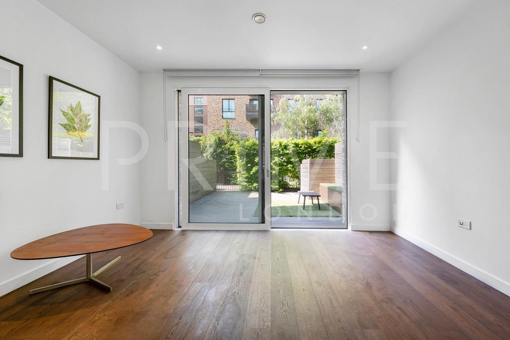 Property photo 3 of 16 Cs13.Jpg
