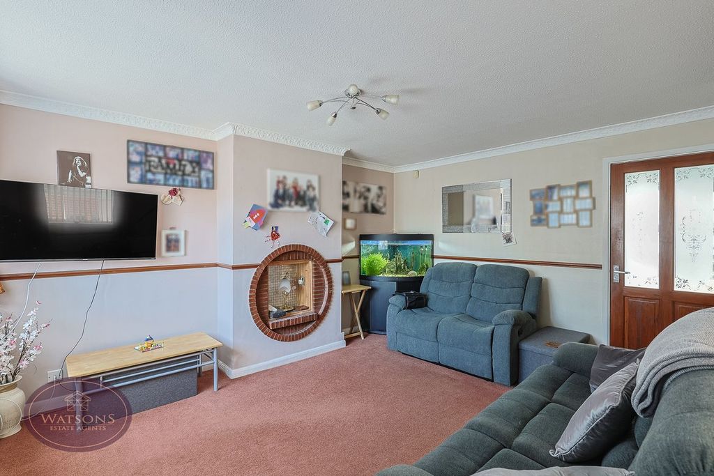 Property photo 3 of 21