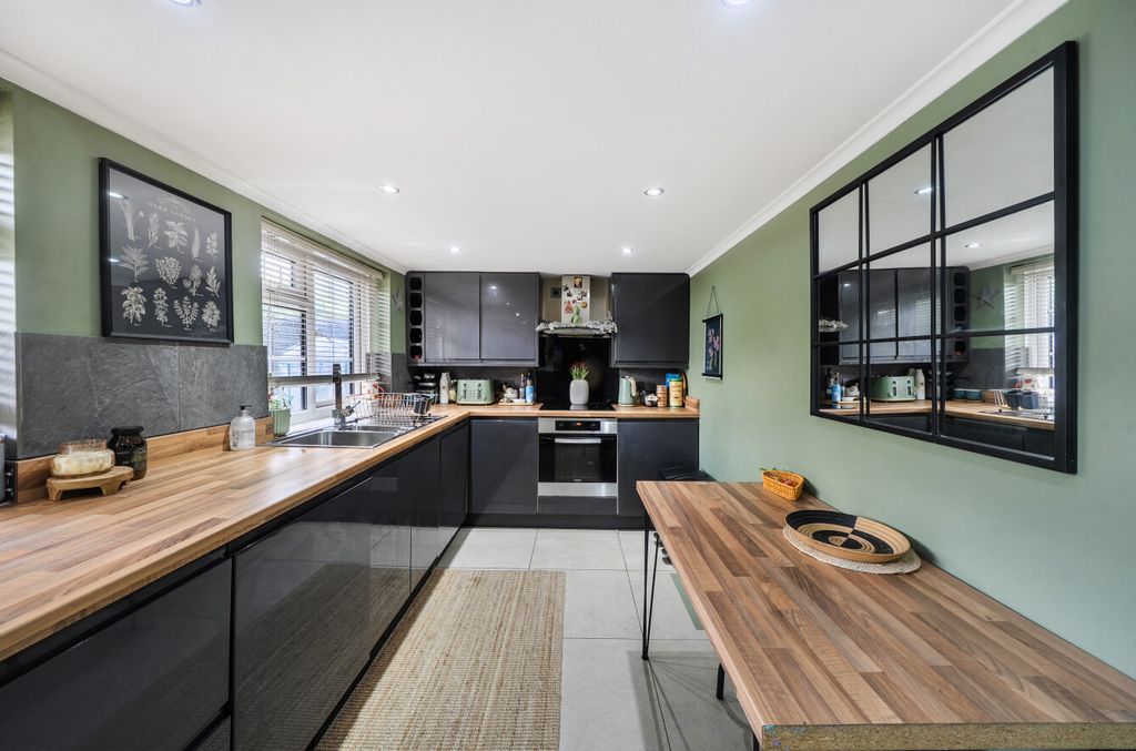 Property photo 1 of 20 1465411 - 19.Jpg