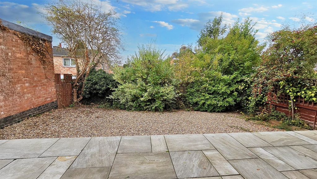 Property photo 3 of 16 20251016_113846.Jpg