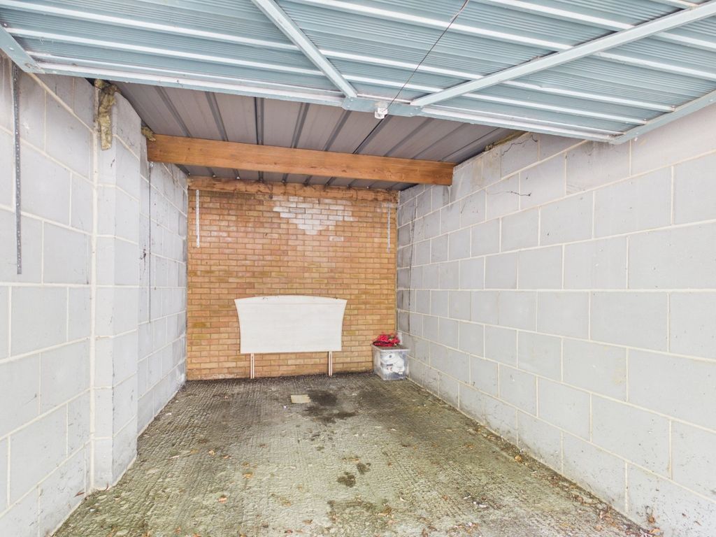 Property photo 2 of 2 Picture No. 04