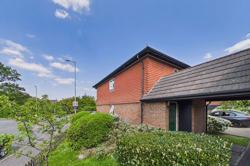 Property photo 1 of 8 Picture No. 18