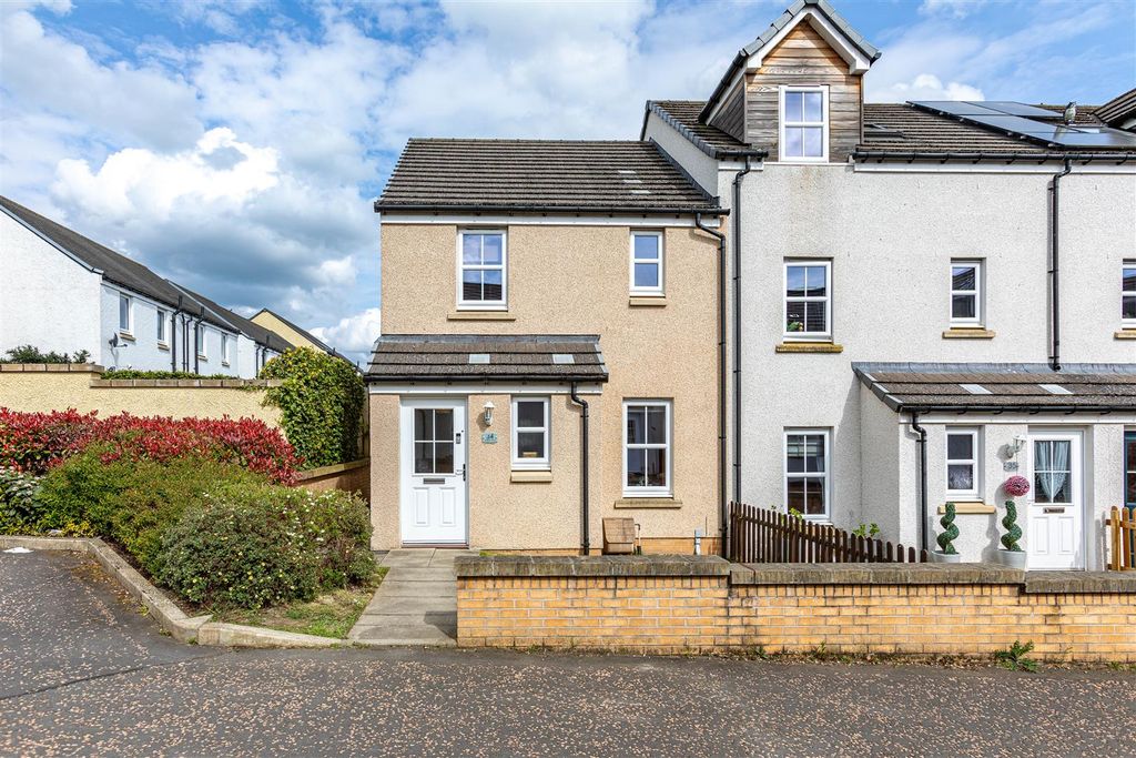 Property photo 1 of 36 34 Kingfisher Grove Galashiels 01.Jpg