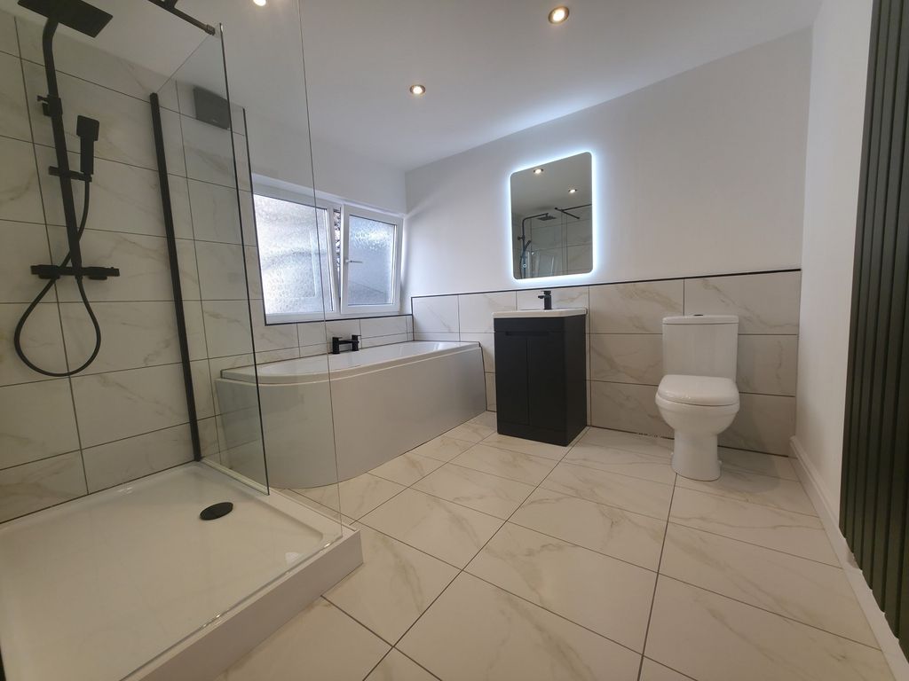 Property photo 3 of 19 Not Specified