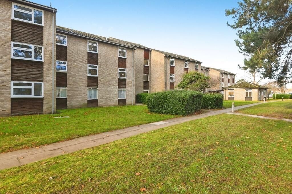 Property photo 2 of 8