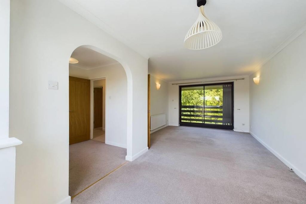 Property photo 2 of 17 Cam01635G0-Pr0046-Still016-Thumbnail-H750-70.Jpg