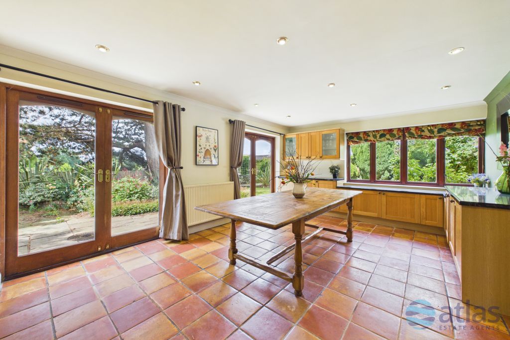 Property photo 2 of 41 Kitchen