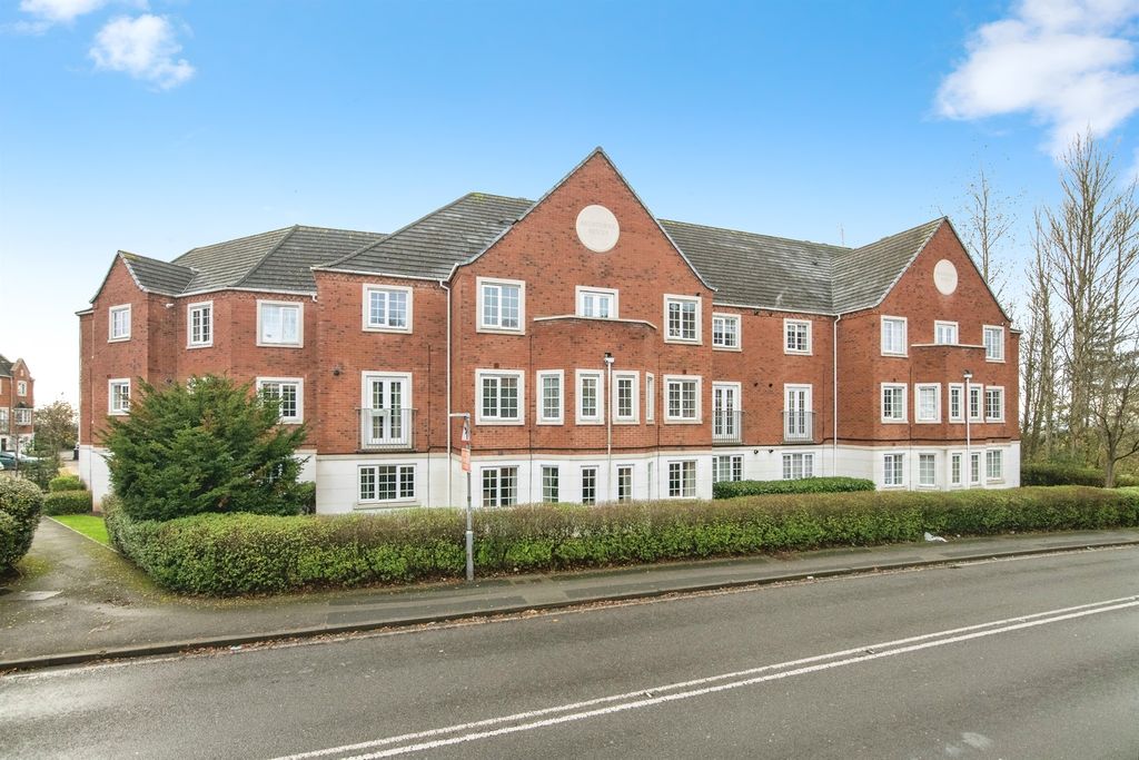 Property photo 1 of 13