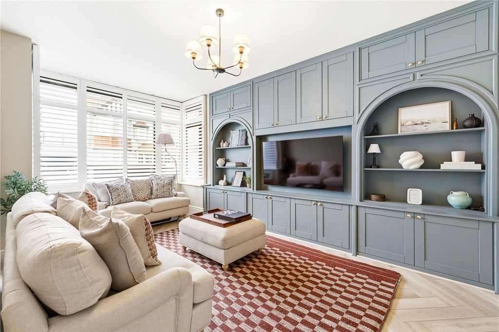 Property photo 2 of 24 Picture 2