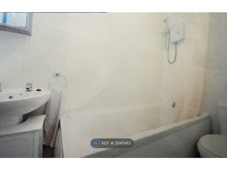 Property photo 3 of 6 Bathroom