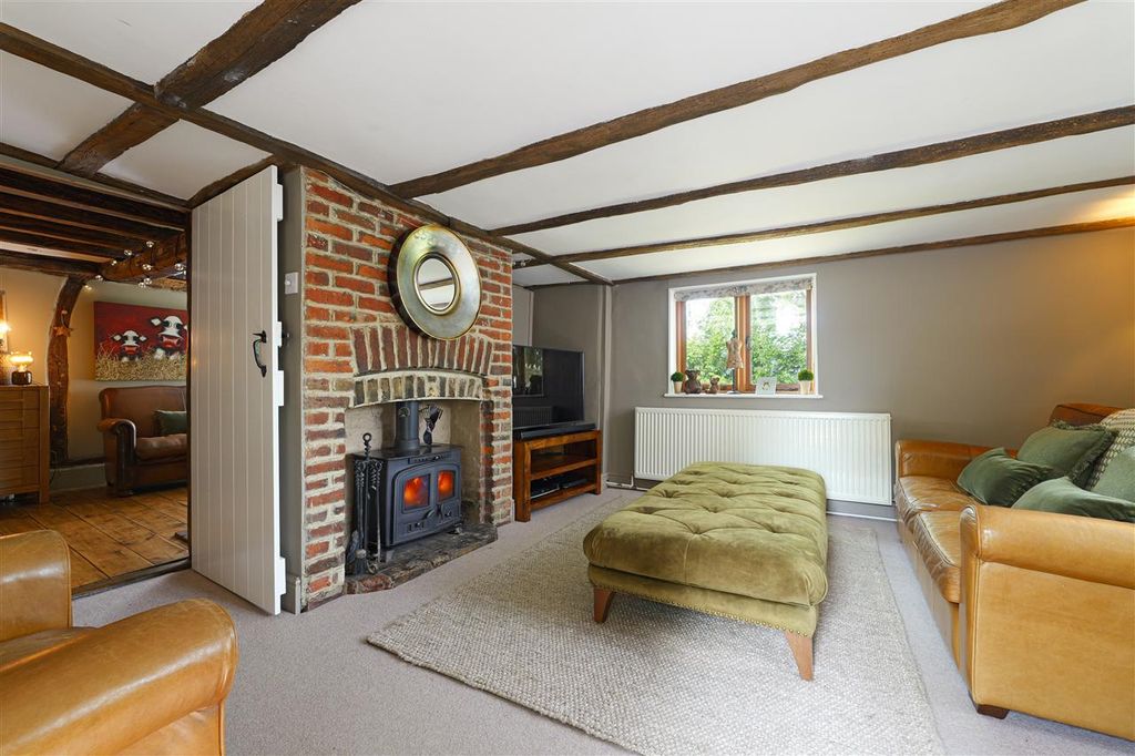 Property photo 3 of 32