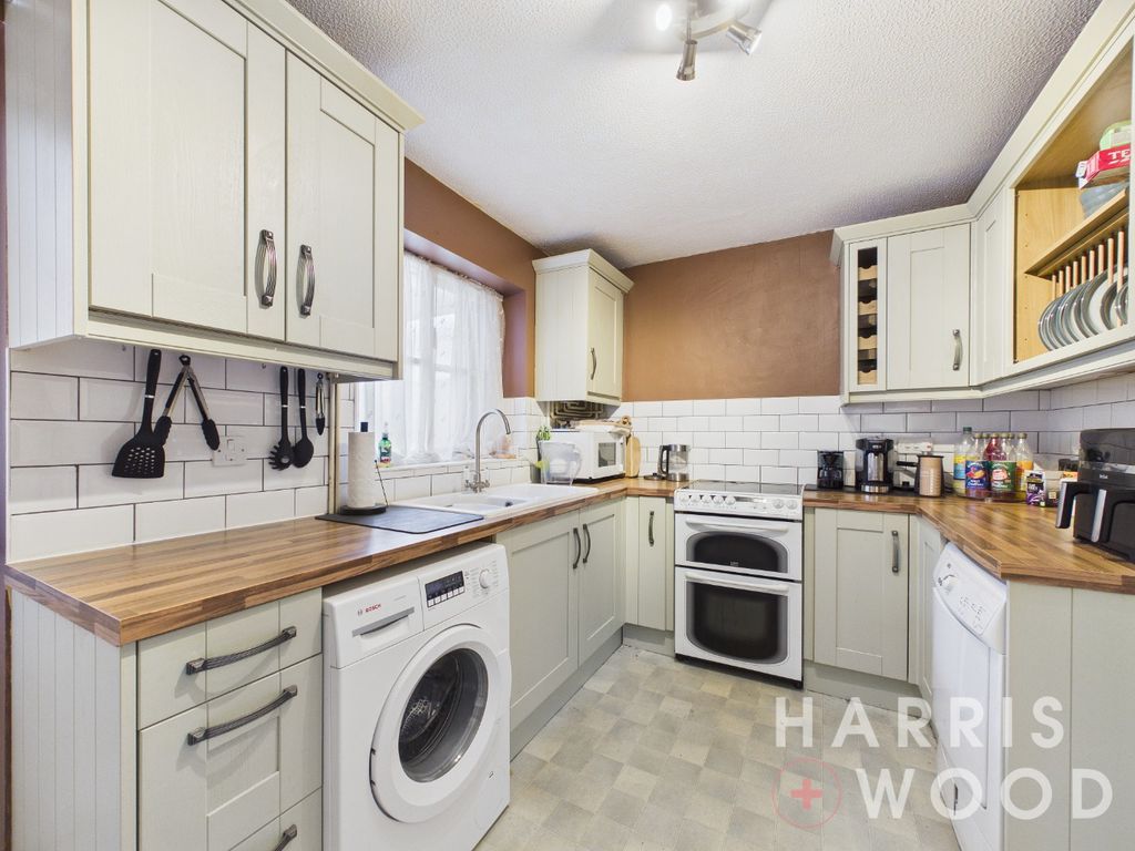 Property photo 2 of 21 4970642