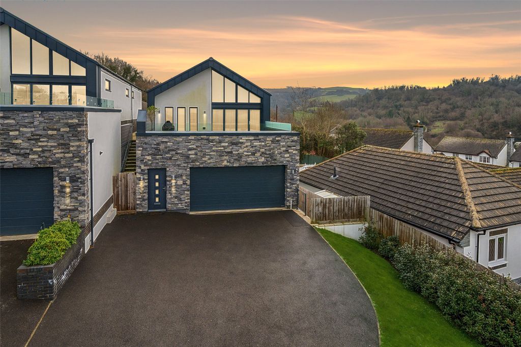 Property photo 1 of 28 1 - Picture No. 19