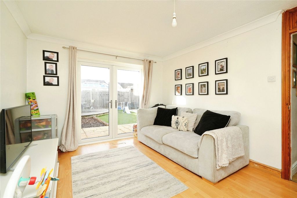 Property photo 3 of 11 Picture No. 05