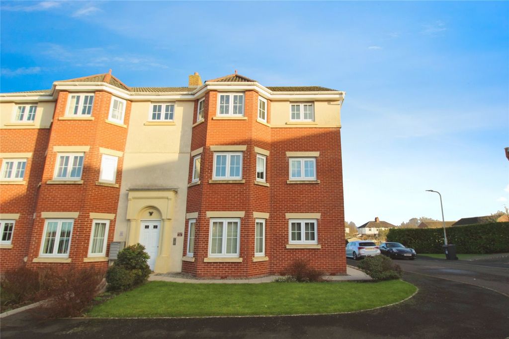 Property photo 1 of 9 External