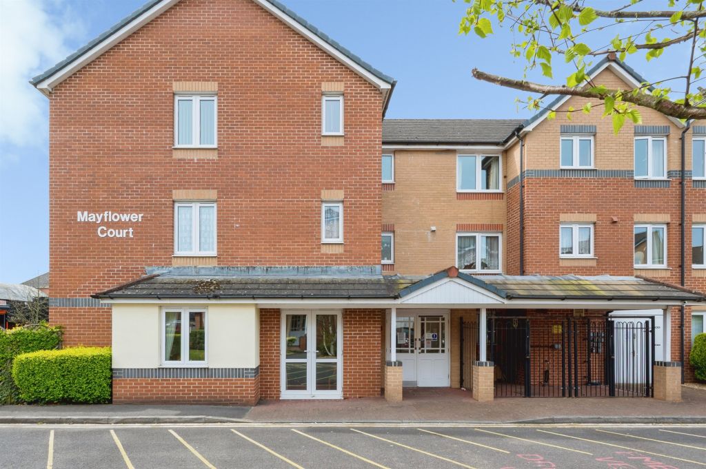 Property photo 1 of 13