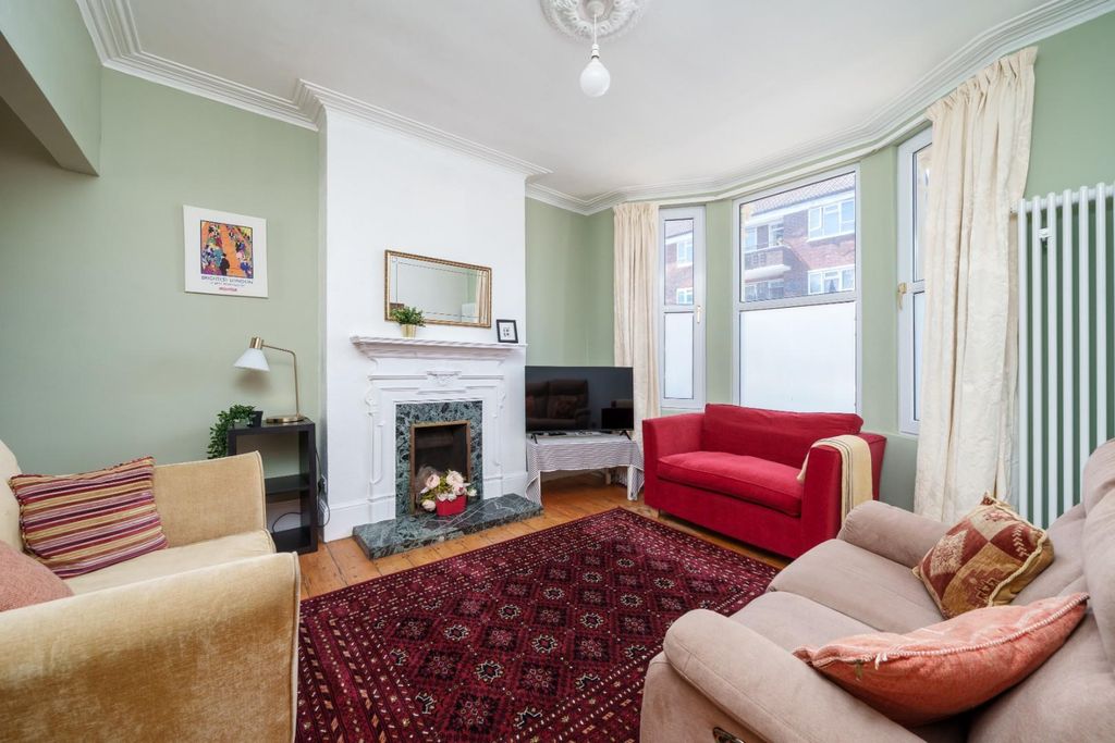 Property photo 2 of 12 1.Jpg
