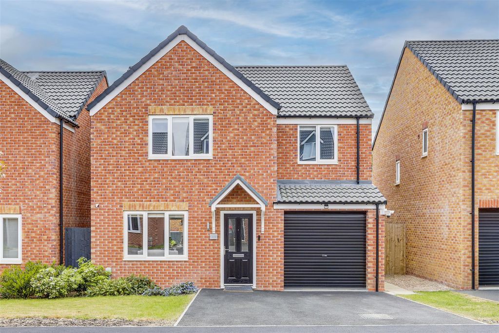 Property photo 1 of 25 Img_6268-Img_6272 Copy.Jpg