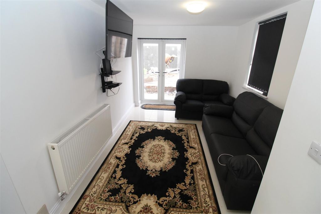 Property photo 3 of 21 Img_1176.Jpg