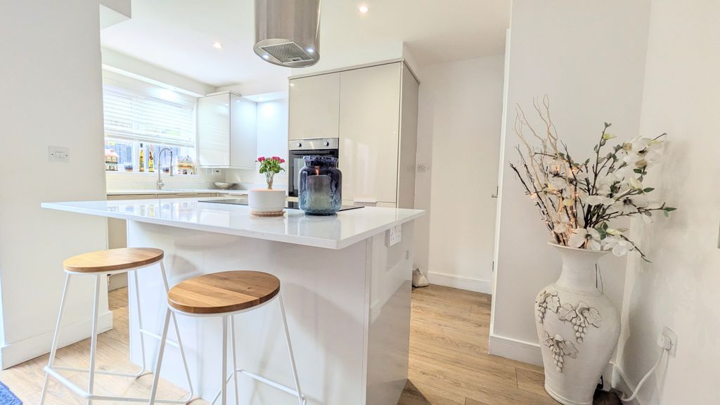 Property photo 2 of 23 Pxl_20260213_130509634~2