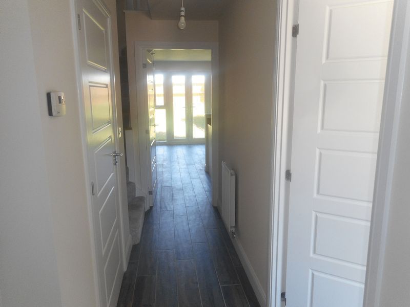 Property photo 2 of 14 Photo 10