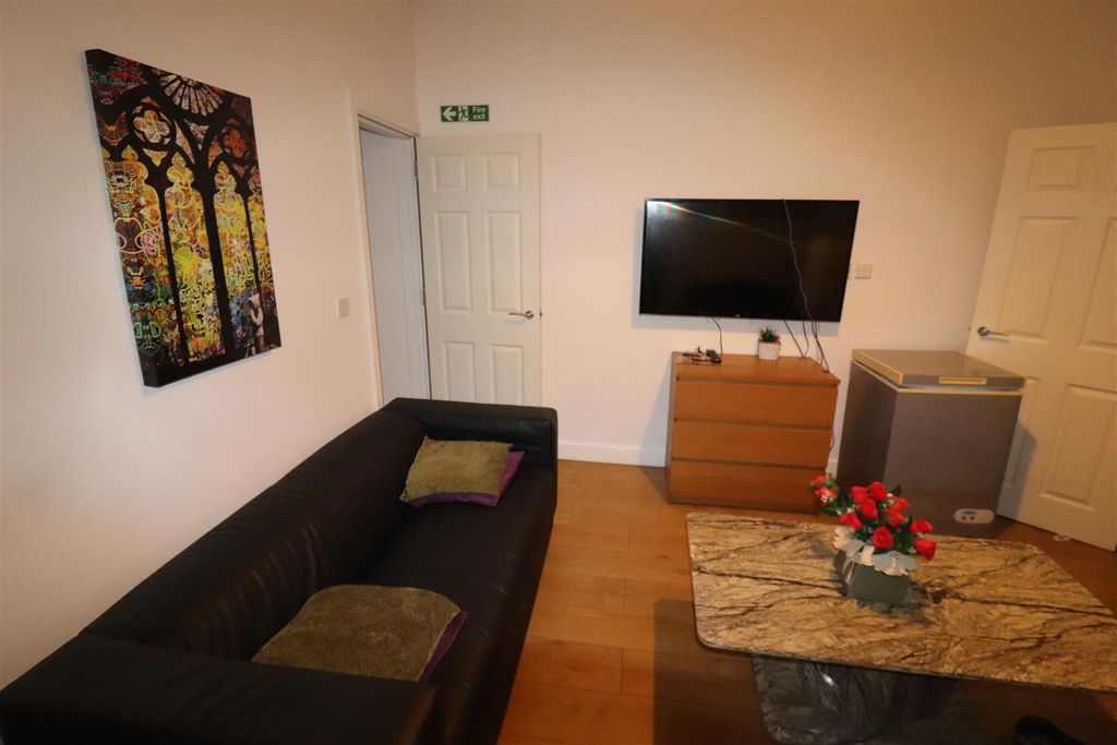 Property photo 1 of 8 Img_1764.Jpg