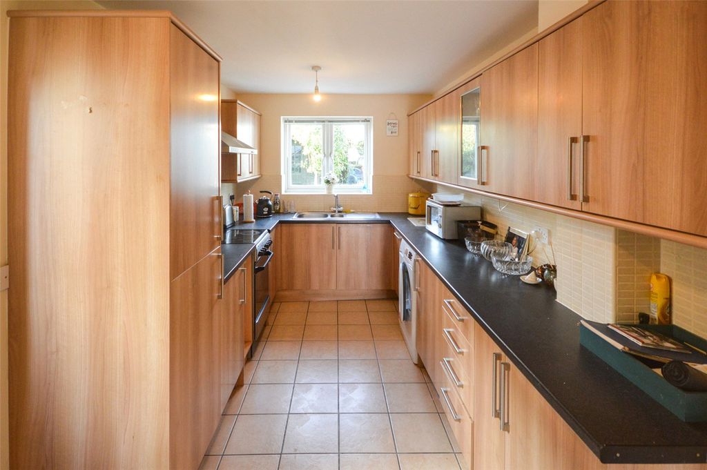 Property photo 2 of 13 Picture No. 25