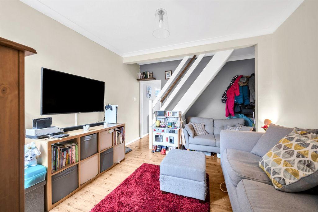 Property photo 2 of 16 Picture No. 05