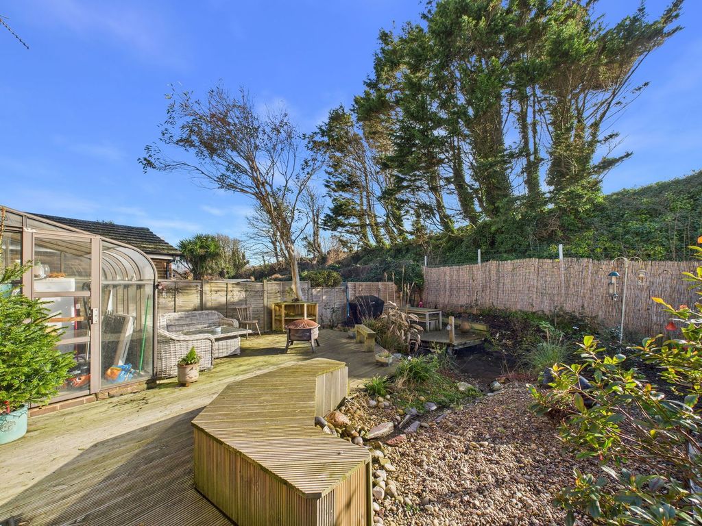 Property photo 3 of 23