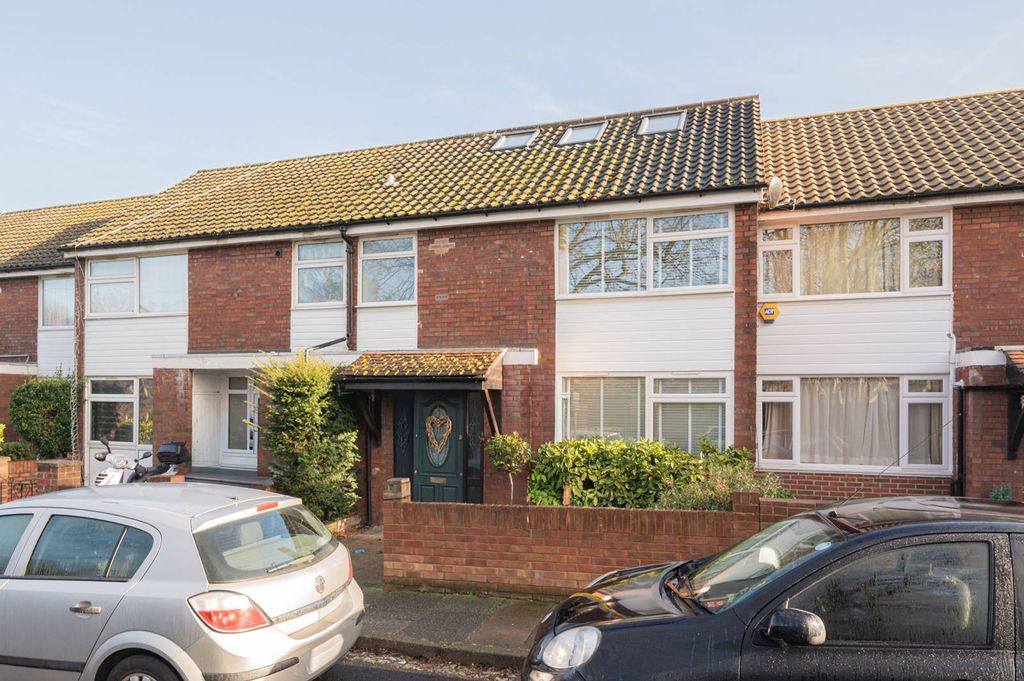 Property photo 3 of 15