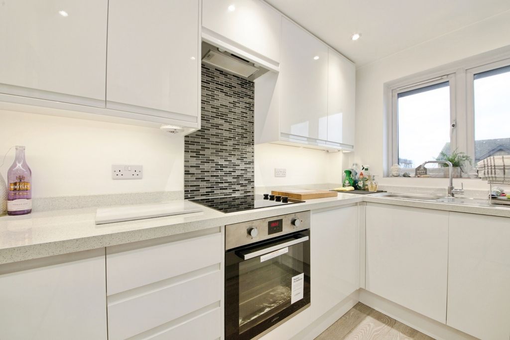 Property photo 2 of 9 Pbox-Img.Jpg