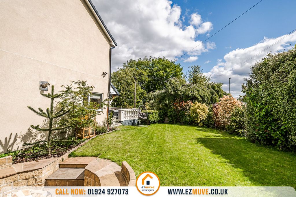 Additional image 51 of 5 bed detached house for saleHenley Avenue, Dewsbury WF12