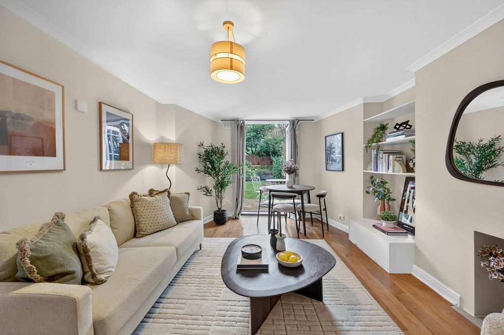 Property photo 3 of 14