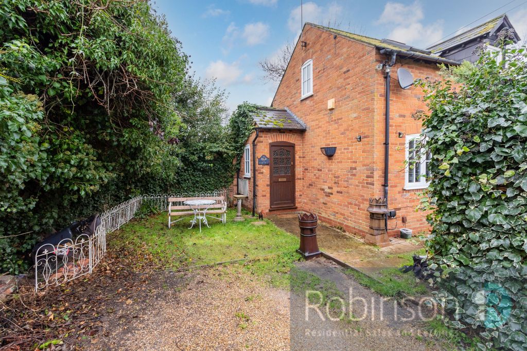 Property photo 1 of 10 The Coach House-3