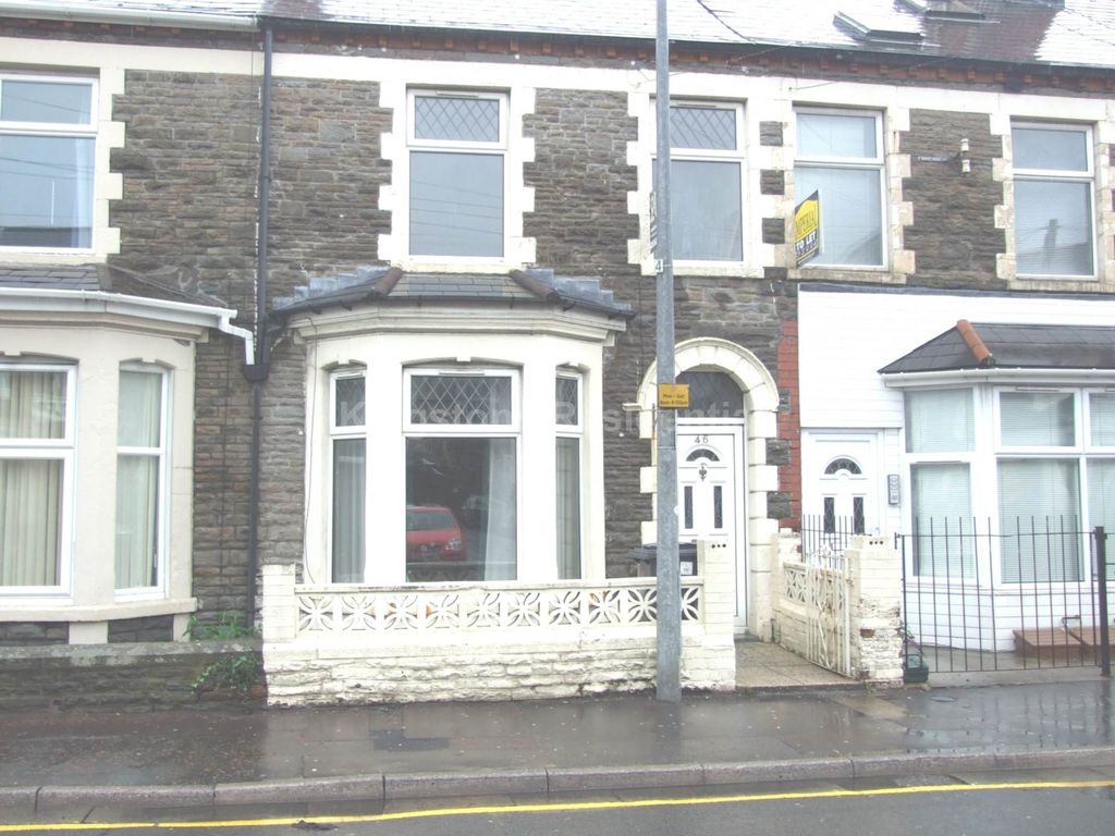 Property photo 2 of 16