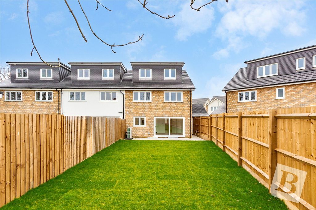 Property photo 1 of 11 Rear Garden