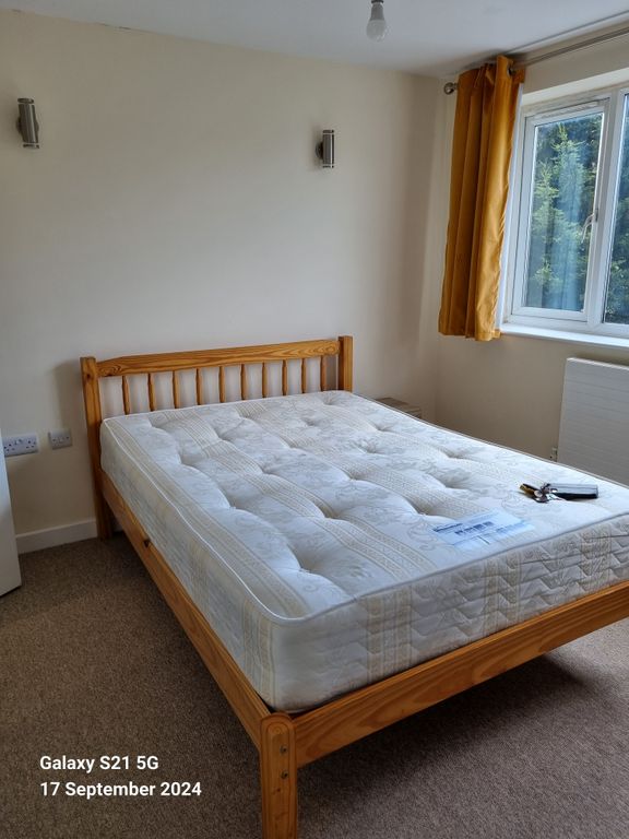 Property photo 2 of 3