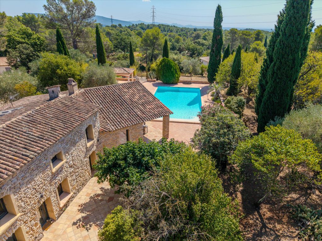 Property photo 1 of 29 Image