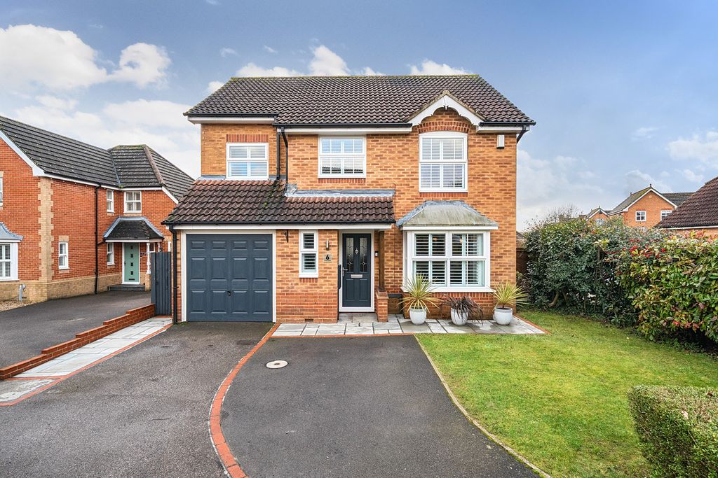 Property photo 1 of 13