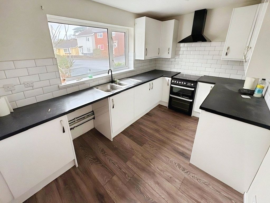 Property photo 3 of 13 Picture No. 40